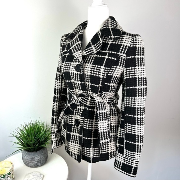 Me Jane Textured Plaid Belted jacket Black White Buttons size small - Picture 1 of 10